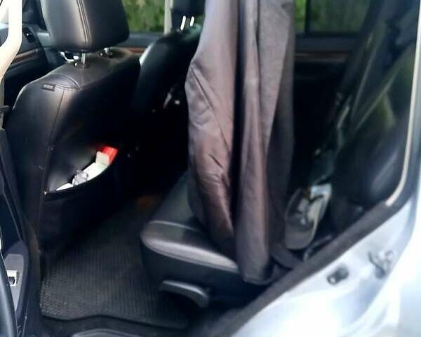 Серый Мицубиси Паджеро, объемом двигателя 3 л и пробегом 240 тыс. км за 11000 $, фото 4 на Automoto.ua