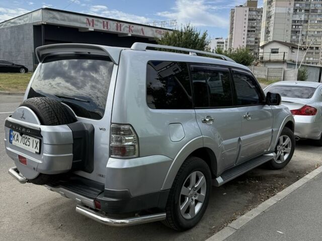 Серый Мицубиси Паджеро, объемом двигателя 3 л и пробегом 199 тыс. км за 8500 $, фото 6 на Automoto.ua