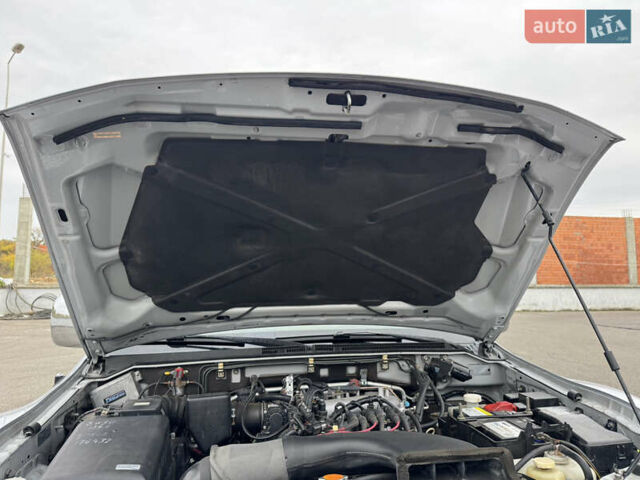 Сірий Міцубісі Паджеро, об'ємом двигуна 2.97 л та пробігом 211 тис. км за 10970 $, фото 35 на Automoto.ua