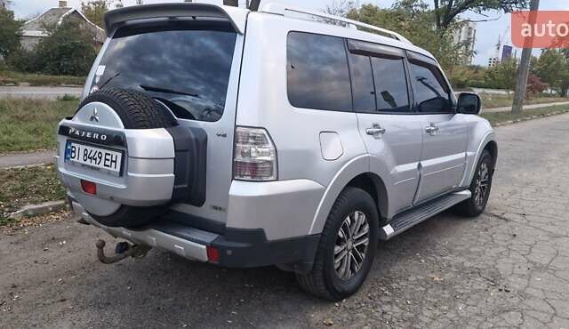Серый Мицубиси Паджеро, объемом двигателя 2.97 л и пробегом 242 тыс. км за 11500 $, фото 4 на Automoto.ua