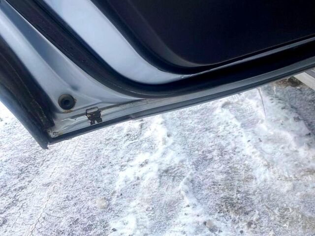 Сірий Міцубісі Паджеро, об'ємом двигуна 3.8 л та пробігом 220 тис. км за 10500 $, фото 7 на Automoto.ua