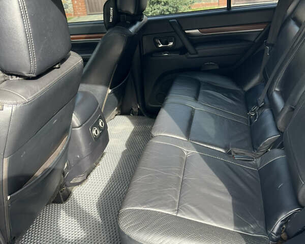 Серый Мицубиси Паджеро, объемом двигателя 2.97 л и пробегом 220 тыс. км за 12900 $, фото 15 на Automoto.ua