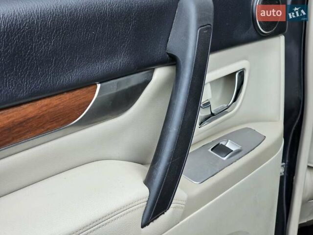 Сірий Міцубісі Паджеро, об'ємом двигуна 3 л та пробігом 187 тис. км за 11777 $, фото 41 на Automoto.ua