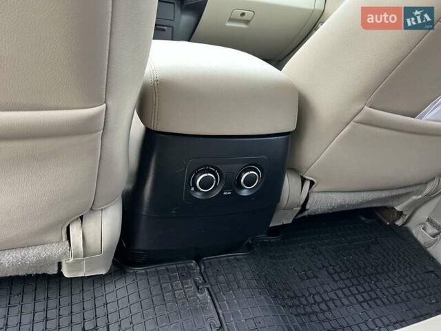 Сірий Міцубісі Паджеро, об'ємом двигуна 2.97 л та пробігом 187 тис. км за 10500 $, фото 16 на Automoto.ua