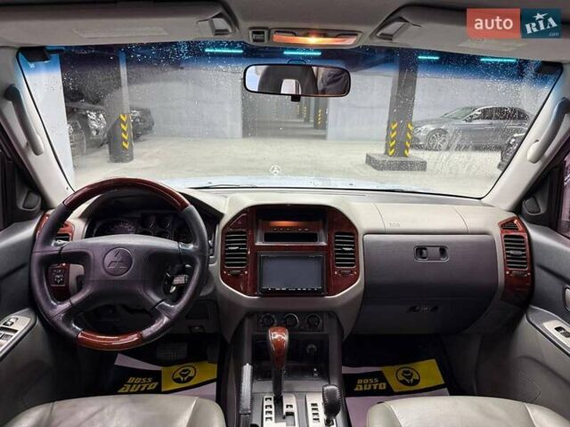 Серый Мицубиси Паджеро, объемом двигателя 3 л и пробегом 123 тыс. км за 13500 $, фото 9 на Automoto.ua