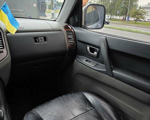 Серый Мицубиси Паджеро, объемом двигателя 2.97 л и пробегом 396 тыс. км за 7399 $, фото 21 на Automoto.ua