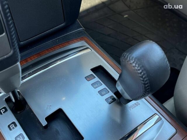 Сірий Міцубісі Паджеро, об'ємом двигуна 3 л та пробігом 162 тис. км за 11990 $, фото 24 на Automoto.ua