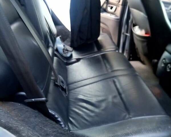 Серый Мицубиси Паджеро, объемом двигателя 3 л и пробегом 240 тыс. км за 11000 $, фото 8 на Automoto.ua