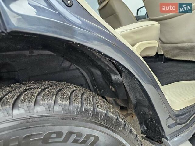 Сірий Міцубісі Паджеро, об'ємом двигуна 3 л та пробігом 187 тис. км за 11777 $, фото 7 на Automoto.ua