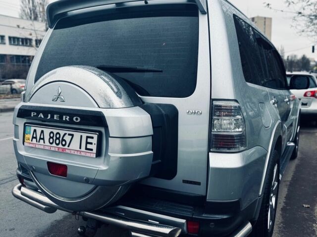 Сірий Міцубісі Паджеро, об'ємом двигуна 3.2 л та пробігом 180 тис. км за 16500 $, фото 4 на Automoto.ua