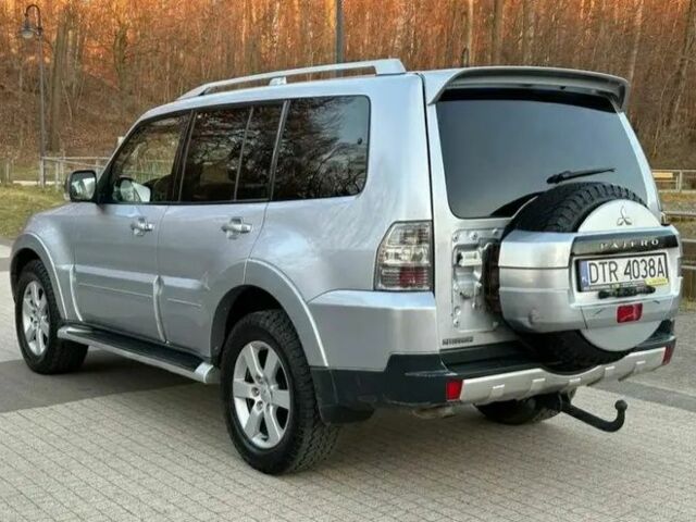 Серый Мицубиси Паджеро, объемом двигателя 3.2 л и пробегом 199 тыс. км за 2900 $, фото 5 на Automoto.ua