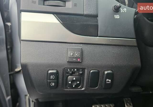 Серый Мицубиси Паджеро, объемом двигателя 3 л и пробегом 259 тыс. км за 9700 $, фото 28 на Automoto.ua