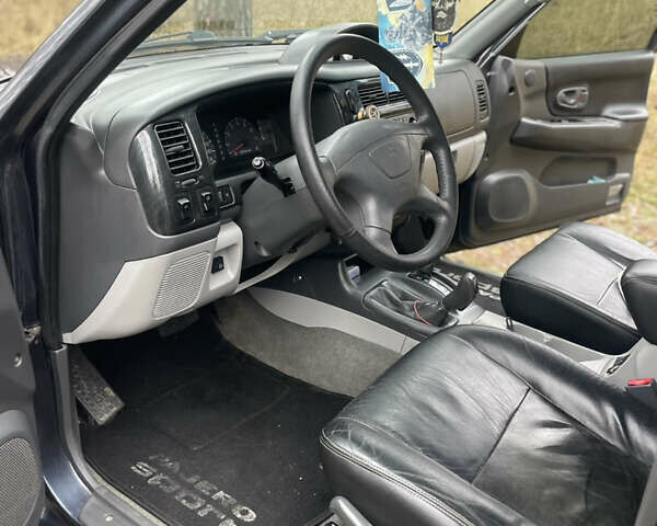 Серый Мицубиси Паджеро, объемом двигателя 3 л и пробегом 290 тыс. км за 9000 $, фото 21 на Automoto.ua