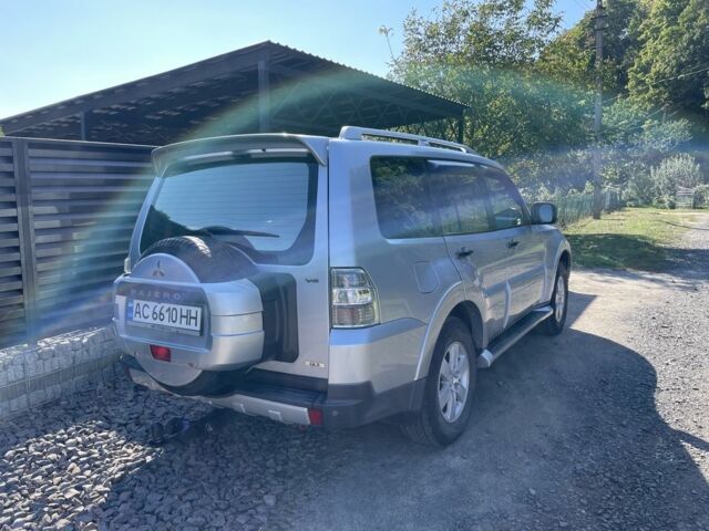 Сірий Міцубісі Паджеро, об'ємом двигуна 3 л та пробігом 253 тис. км за 12000 $, фото 5 на Automoto.ua