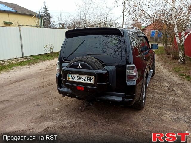 Серый Мицубиси Паджеро, объемом двигателя 1.1 л и пробегом 269 тыс. км за 10500 $, фото 4 на Automoto.ua