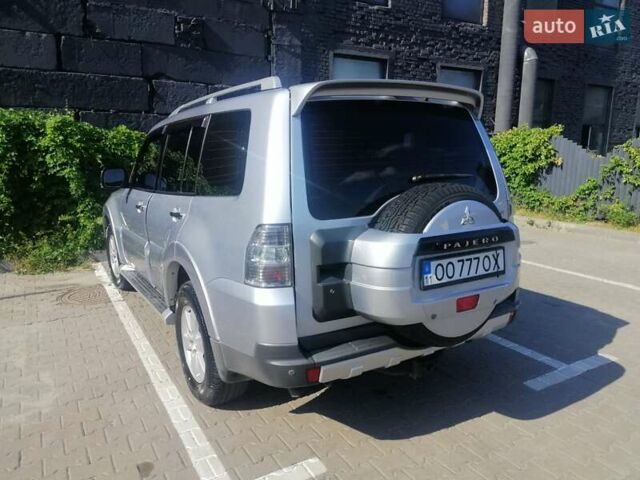Сірий Міцубісі Паджеро, об'ємом двигуна 2.97 л та пробігом 199 тис. км за 12500 $, фото 10 на Automoto.ua