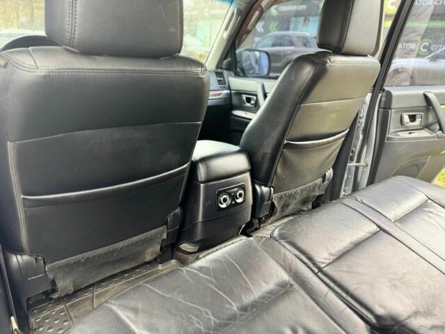 Сірий Міцубісі Паджеро, об'ємом двигуна 3.2 л та пробігом 180 тис. км за 16500 $, фото 12 на Automoto.ua