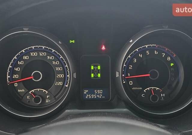 Серый Мицубиси Паджеро, объемом двигателя 3 л и пробегом 259 тыс. км за 9700 $, фото 24 на Automoto.ua