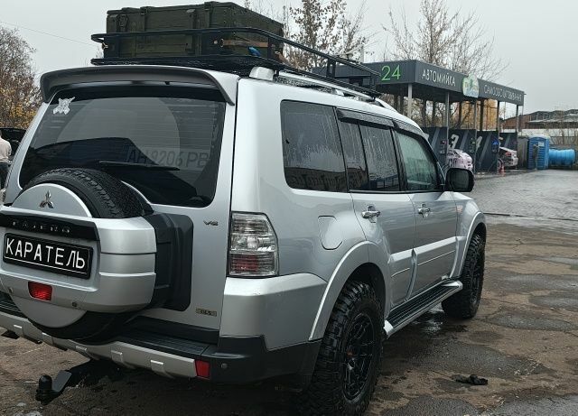 Сірий Міцубісі Паджеро, об'ємом двигуна 3 л та пробігом 270 тис. км за 11900 $, фото 3 на Automoto.ua