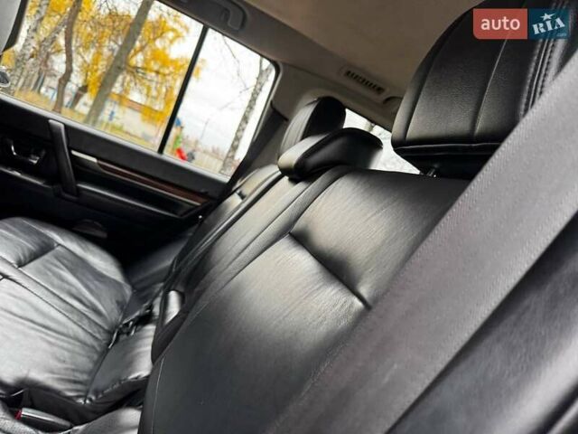 Серый Мицубиси Паджеро, объемом двигателя 2.97 л и пробегом 198 тыс. км за 10000 $, фото 24 на Automoto.ua