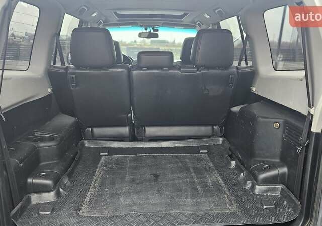 Серый Мицубиси Паджеро, объемом двигателя 3 л и пробегом 259 тыс. км за 9700 $, фото 34 на Automoto.ua