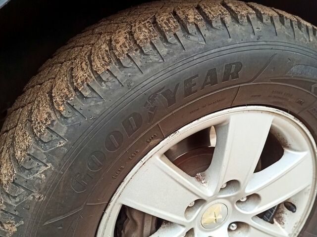 Серый Мицубиси Паджеро, объемом двигателя 1.1 л и пробегом 269 тыс. км за 10500 $, фото 9 на Automoto.ua