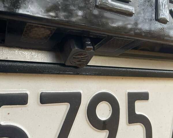 Серый Мицубиси Паджеро, объемом двигателя 2.97 л и пробегом 286 тыс. км за 14500 $, фото 6 на Automoto.ua