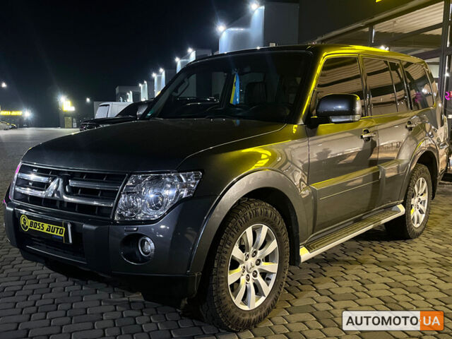 Мицубиси Паджеро 2010 в Мукачеве на Automoto.ua Серый Мицубиси Паджеро, объемом двигателя 3.2 л и пробегом 290 тыс. км за 15990 $, фото 1 на Automoto.ua