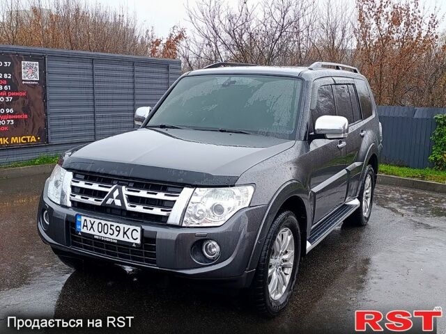 Серый Мицубиси Паджеро, объемом двигателя 3.2 л и пробегом 183 тыс. км за 18500 $, фото 5 на Automoto.ua