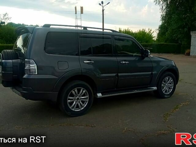 Серый Мицубиси Паджеро, объемом двигателя 3.2 л и пробегом 199 тыс. км за 19000 $, фото 5 на Automoto.ua