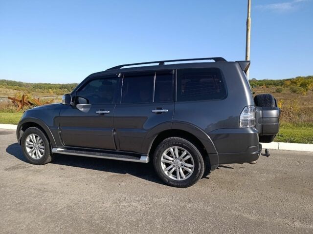 Сірий Міцубісі Паджеро, об'ємом двигуна 3.2 л та пробігом 183 тис. км за 19999 $, фото 12 на Automoto.ua