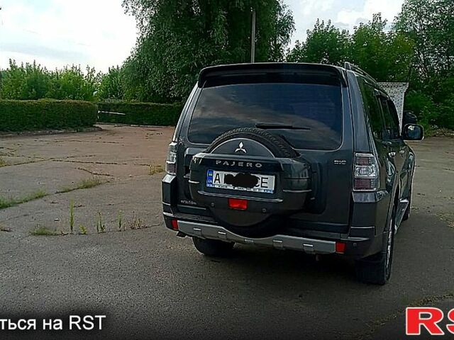 Серый Мицубиси Паджеро, объемом двигателя 3.2 л и пробегом 199 тыс. км за 19000 $, фото 6 на Automoto.ua
