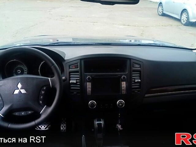 Серый Мицубиси Паджеро, объемом двигателя 3.2 л и пробегом 199 тыс. км за 19000 $, фото 10 на Automoto.ua