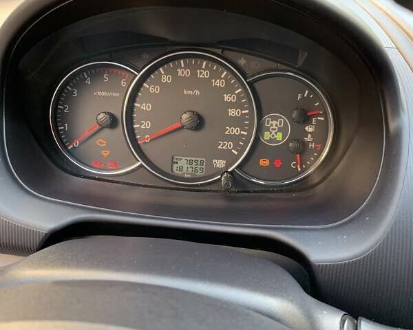 Серый Мицубиси Паджеро, объемом двигателя 2.48 л и пробегом 182 тыс. км за 15200 $, фото 6 на Automoto.ua