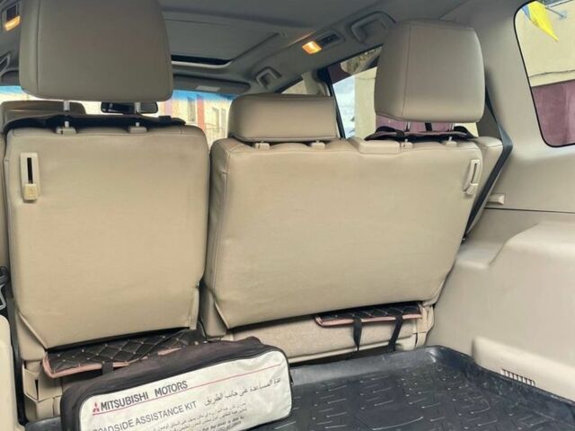 Серый Мицубиси Паджеро, объемом двигателя 3.5 л и пробегом 149 тыс. км за 23500 $, фото 6 на Automoto.ua