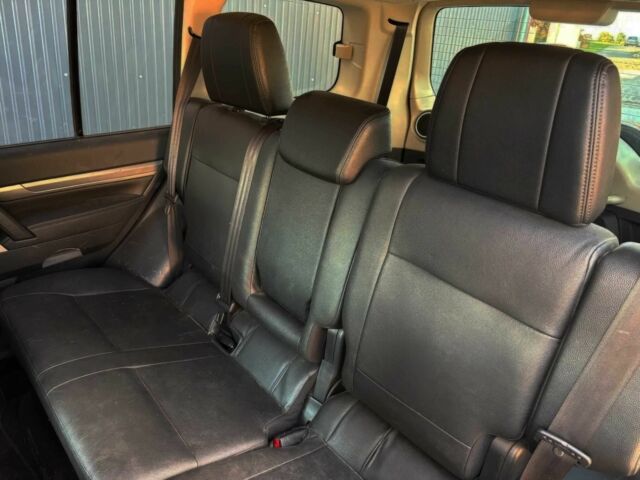 Серый Мицубиси Паджеро, объемом двигателя 3.2 л и пробегом 57 тыс. км за 20000 $, фото 9 на Automoto.ua