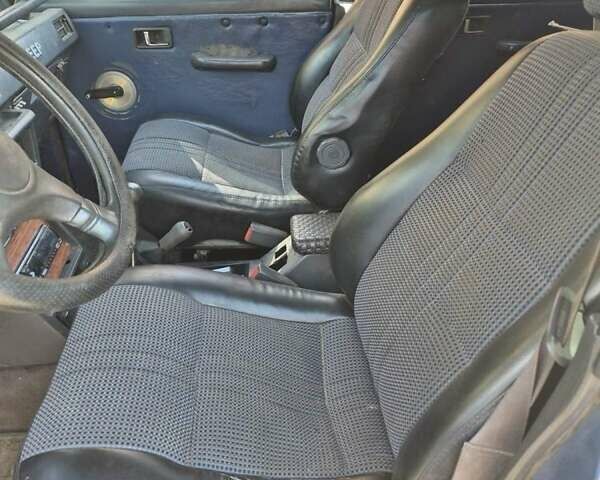 Синий Мицубиси Паджеро, объемом двигателя 2.6 л и пробегом 250 тыс. км за 5230 $, фото 2 на Automoto.ua