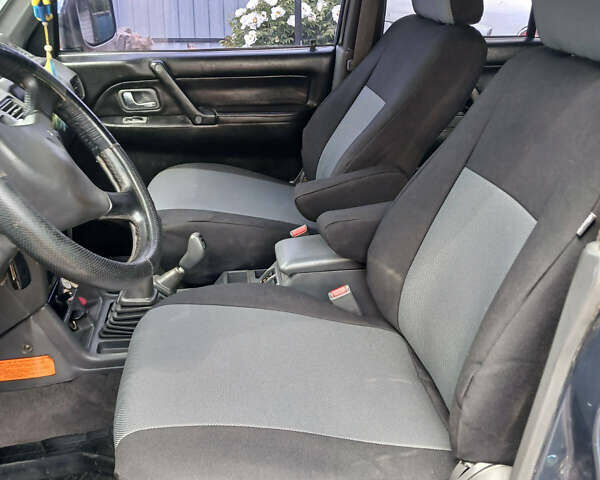 Синій Міцубісі Паджеро, об'ємом двигуна 2.5 л та пробігом 475 тис. км за 7500 $, фото 18 на Automoto.ua