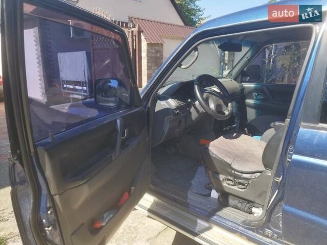 Синій Міцубісі Паджеро, об'ємом двигуна 3.5 л та пробігом 342 тис. км за 7500 $, фото 12 на Automoto.ua