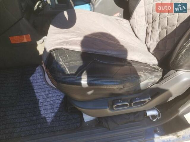 Синій Міцубісі Паджеро, об'ємом двигуна 3.5 л та пробігом 342 тис. км за 7500 $, фото 14 на Automoto.ua