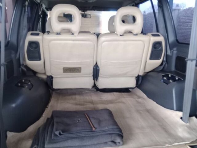 Синій Міцубісі Паджеро, об'ємом двигуна 3.5 л та пробігом 300 тис. км за 12000 $, фото 13 на Automoto.ua