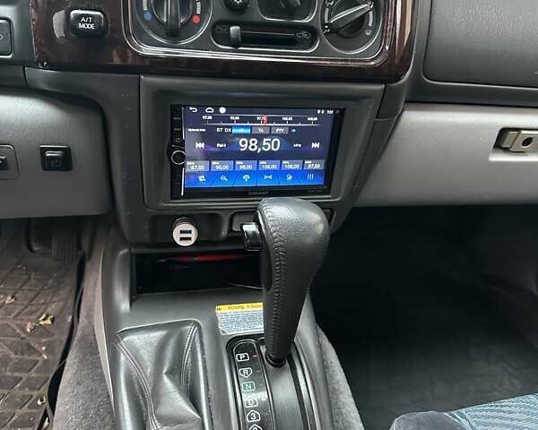 Синий Мицубиси Паджеро, объемом двигателя 3 л и пробегом 332 тыс. км за 6200 $, фото 13 на Automoto.ua