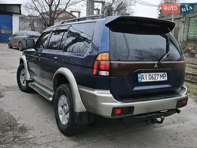 Синий Мицубиси Паджеро, объемом двигателя 2.97 л и пробегом 251 тыс. км за 5200 $, фото 4 на Automoto.ua