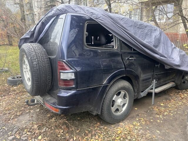 Синій Міцубісі Паджеро, об'ємом двигуна 3.2 л та пробігом 3 тис. км за 2500 $, фото 6 на Automoto.ua