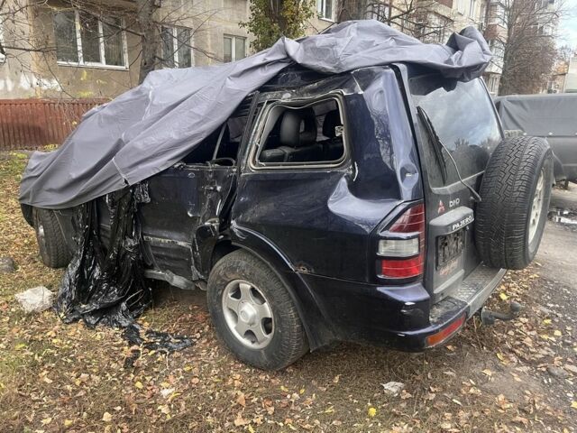 Синій Міцубісі Паджеро, об'ємом двигуна 3.2 л та пробігом 3 тис. км за 2500 $, фото 5 на Automoto.ua
