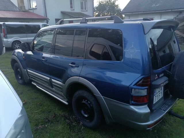 Синий Мицубиси Паджеро, объемом двигателя 3.2 л и пробегом 320 тыс. км за 4673 $, фото 2 на Automoto.ua