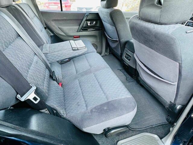 Синий Мицубиси Паджеро, объемом двигателя 3.2 л и пробегом 133 тыс. км за 5000 $, фото 8 на Automoto.ua