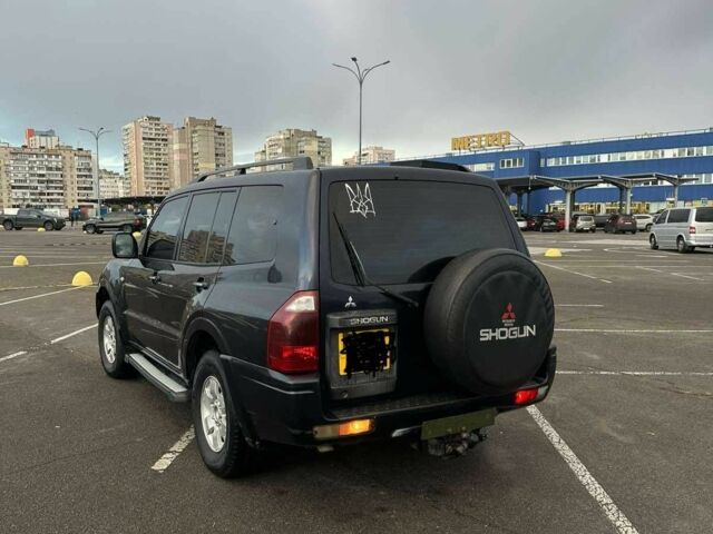 Синий Мицубиси Паджеро, объемом двигателя 3.2 л и пробегом 133 тыс. км за 5000 $, фото 3 на Automoto.ua