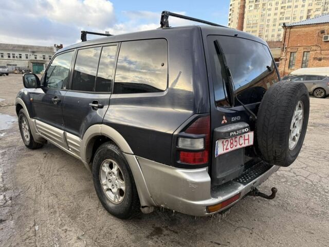Синій Міцубісі Паджеро, об'ємом двигуна 3.2 л та пробігом 277 тис. км за 4000 $, фото 2 на Automoto.ua
