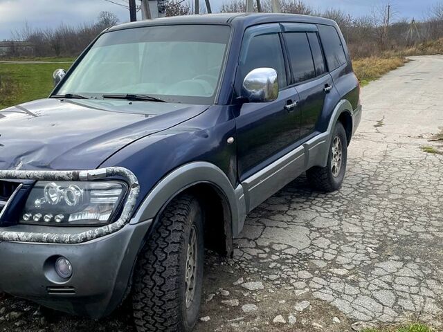 Синій Міцубісі Паджеро, об'ємом двигуна 2.9 л та пробігом 320 тис. км за 4400 $, фото 3 на Automoto.ua